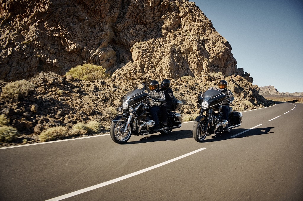 Bộ đôi mô tô phân khối lớn BMW R 18 ra mắt tại Việt Nam, giá từ 1,3 tỷ đồng Bộ đôi mô tô phân khối lớn BMW R 18 ra mắt tại Việt Nam, giá từ 1,3 tỷ đồng