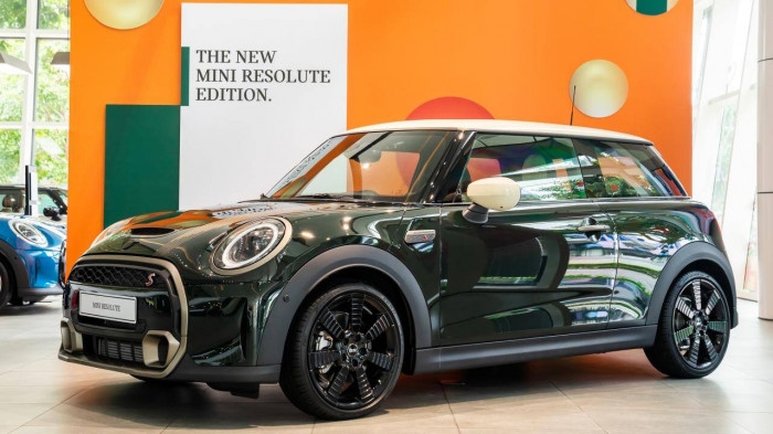 MINI Cooper S 3-Cửa Resolute Edition
