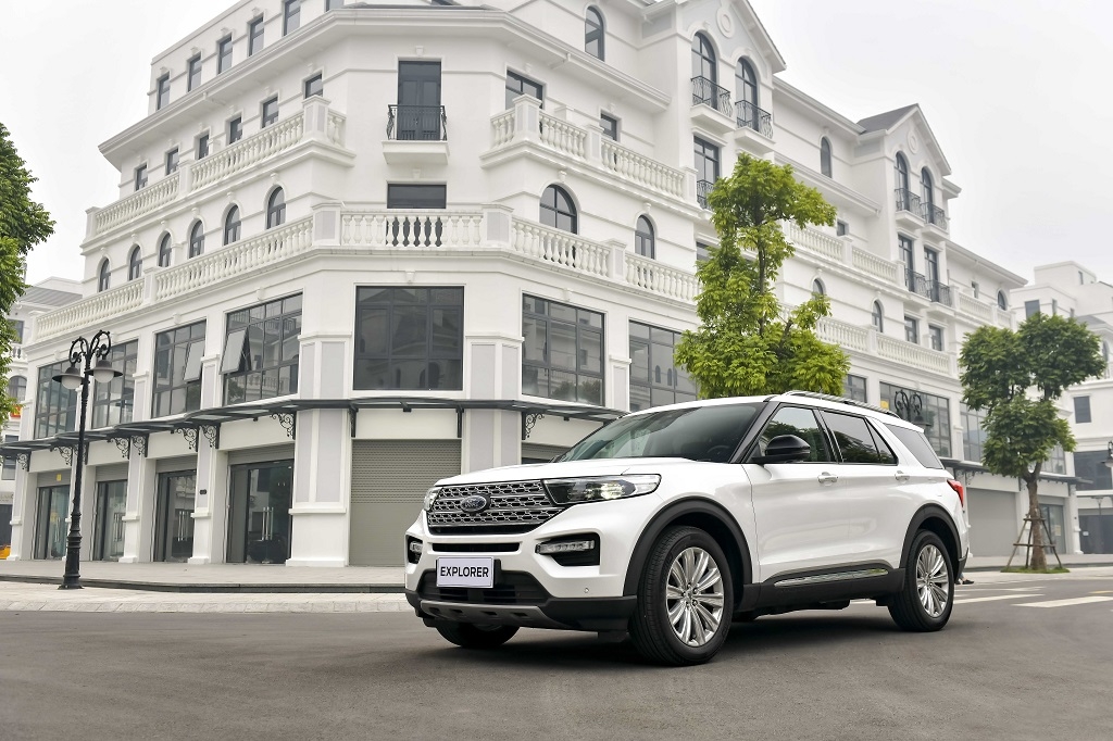 Ford Explorer bất ngờ biến mất khỏi danh mục sản phẩm tại Việt Nam