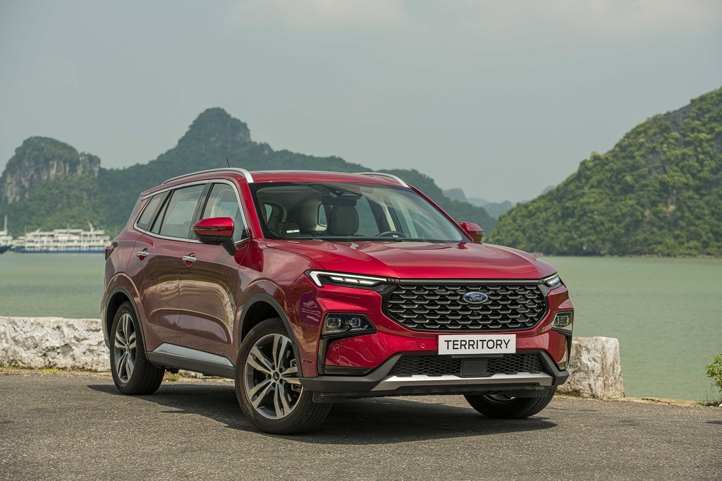 Tháng 12, mua xe Ford được ưu đãi 100% lệ phí trước bạ