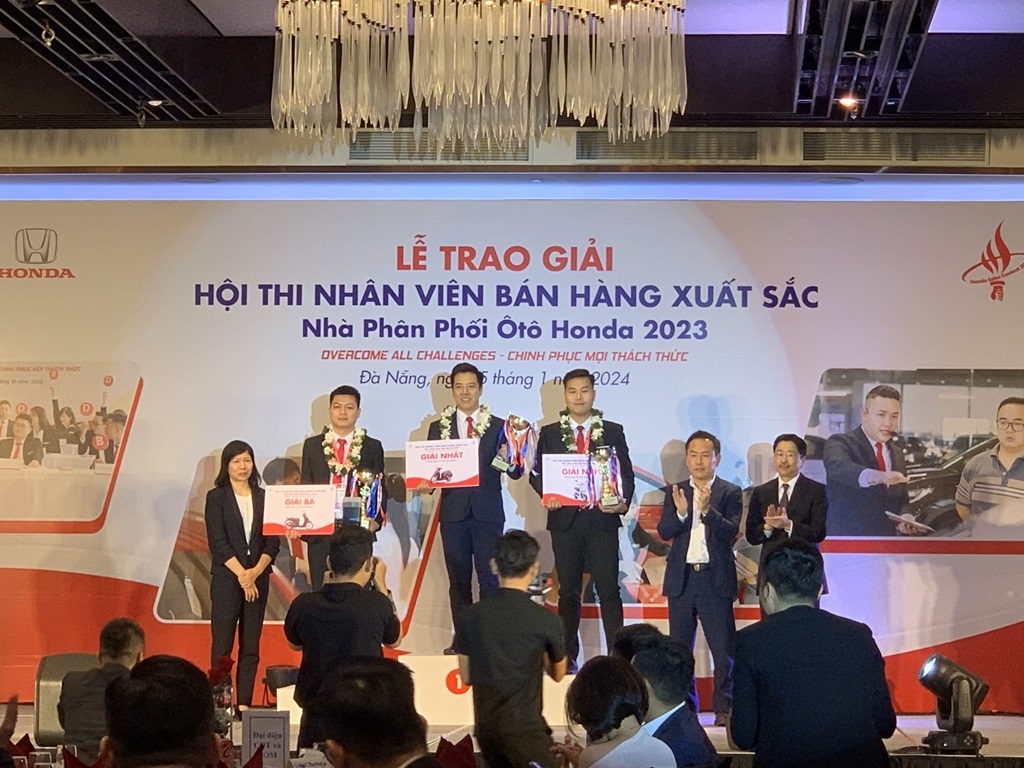 Honda Ôtô Hà Nội - An Khánh giành giải nhất hạng mục Tư vấn bán hàng xuất sắc 2023