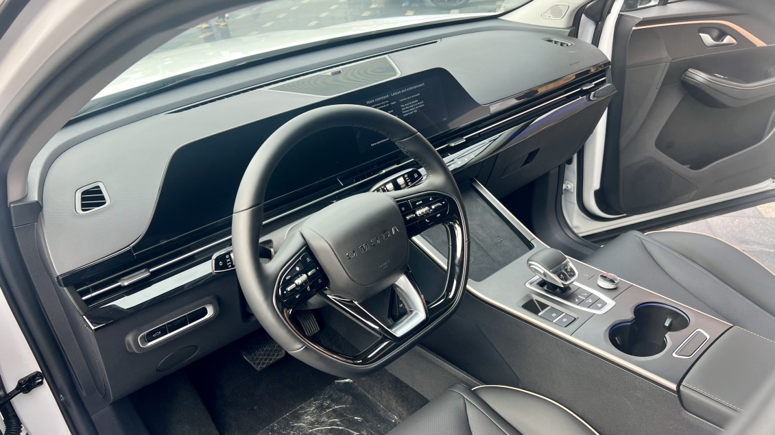 Cận cảnh Omoda C5 2024 tại Việt Nam