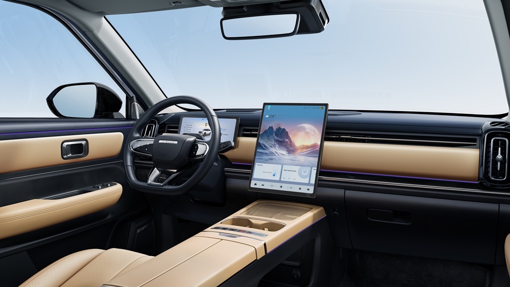 Omoda & Jaecoo ưu đãi đặc biệt cho 777 khách hàng mua J7 PHEV