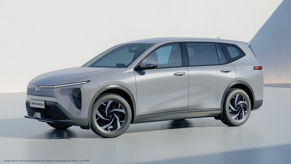 VinFast 'nhá hàng' mẫu xe mới sẽ ra mắt vào ngày mai VinFast 'nhá hàng' mẫu xe mới sẽ ra mắt vào ngày mai