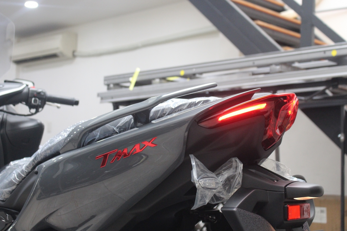 Yamaha TMax 560 về Việt Nam, đấu Kymco AK550