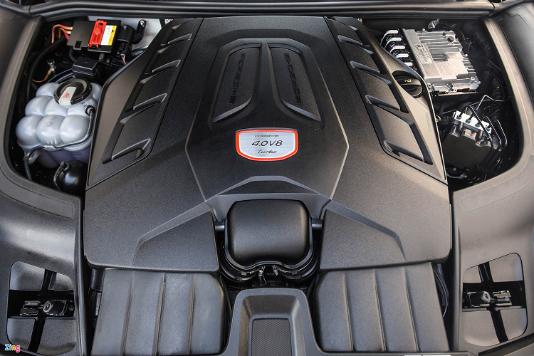 Cận cảnh Porsche Cayenne Turbo 2020, giá hơn 10 tỷ tại Việt Nam