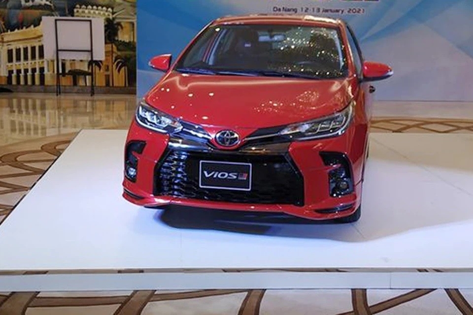 Toyota Vios 2023 Giá xe lăn bánh  đánh giá thông số kỹ thuật