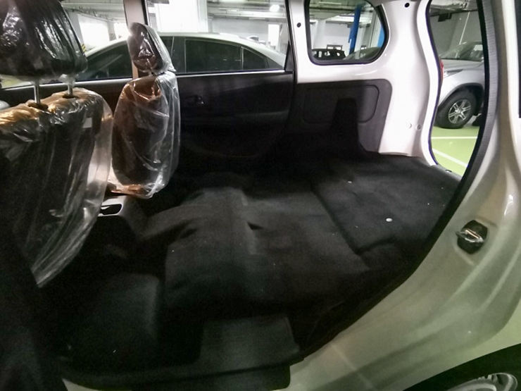 Toyota Avanza Premio