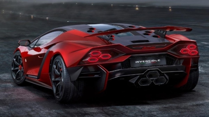 Lamborghini ra mắt bộ đôi siêu xe V12 chạy xăng cuối cùng