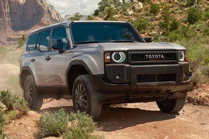 Đại lý nhận cọc Toyota Land Cruiser Prado 2024