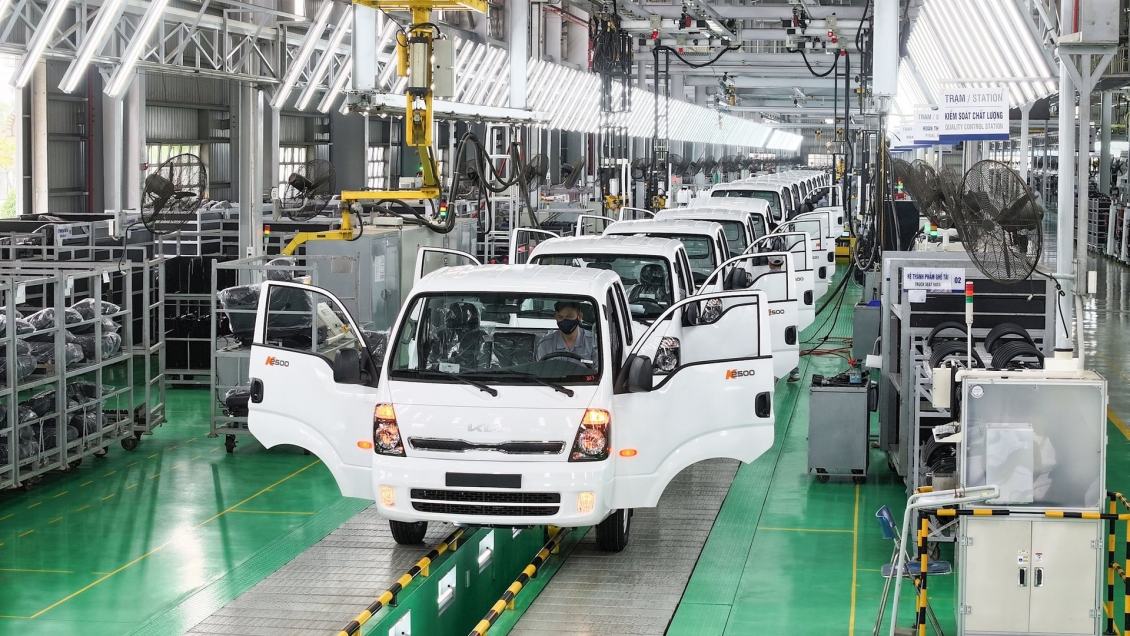 THACO AUTO Xuất khẩu xe thương hiệu THACO và quốc tế