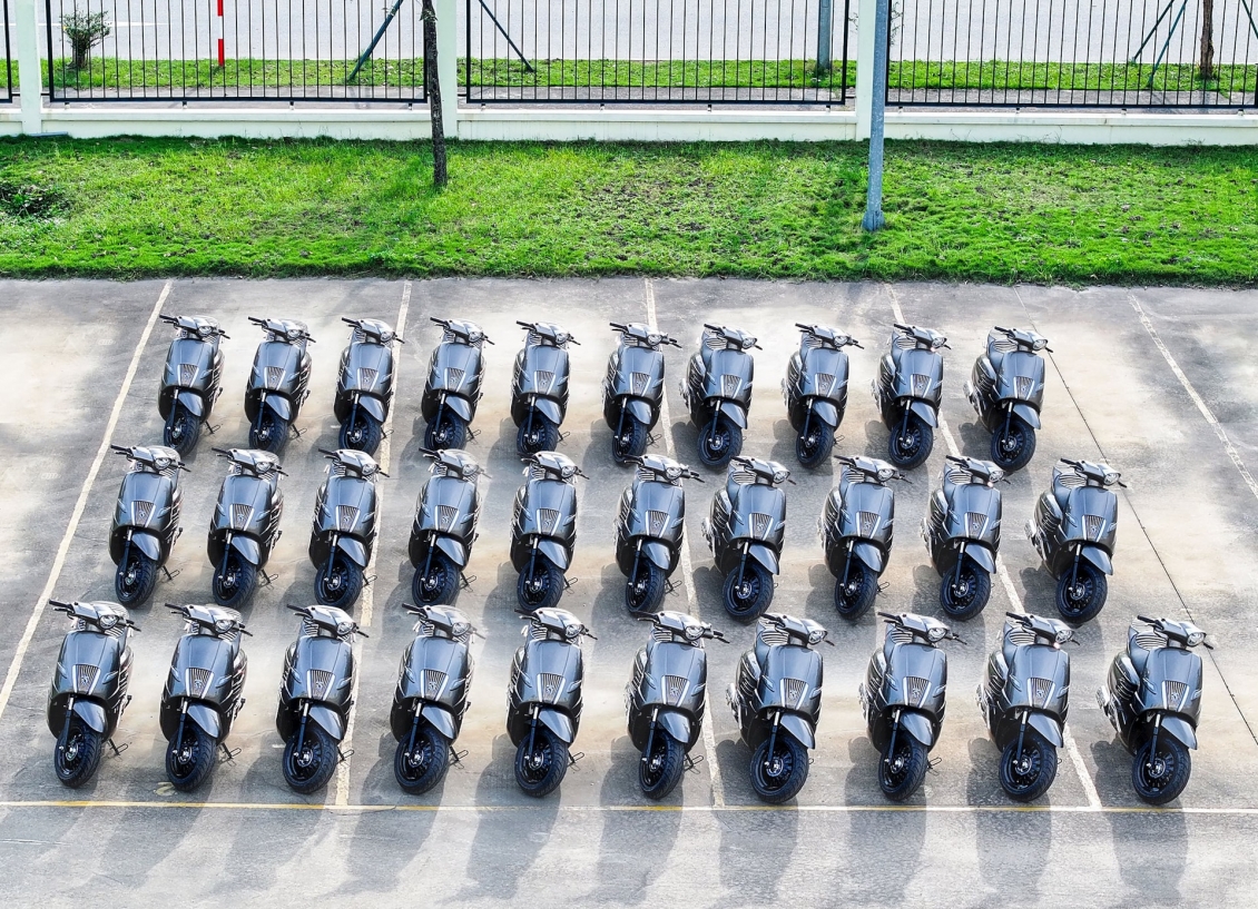 THACO AUTO Xuất khẩu xe thương hiệu THACO và quốc tế