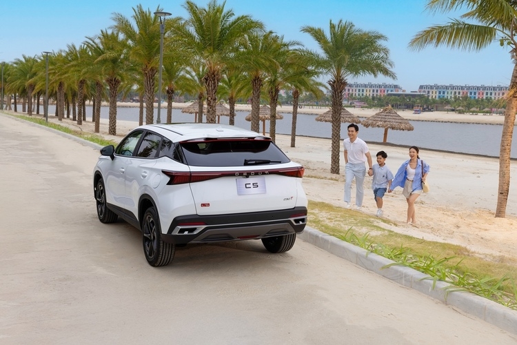 Sở hữu Omoda C5 – SUV B+ gia đình đẳng cấp với ưu đãi hấp dẫn Sở hữu Omoda C5 – SUV B+ gia đình đẳng cấp với ưu đãi hấp dẫn