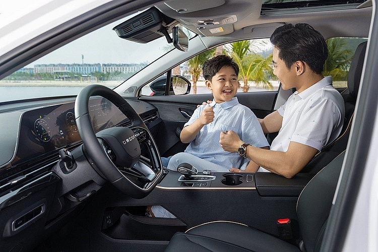 Sở hữu Omoda C5 – SUV B+ gia đình đẳng cấp với ưu đãi hấp dẫn Sở hữu Omoda C5 – SUV B+ gia đình đẳng cấp với ưu đãi hấp dẫn