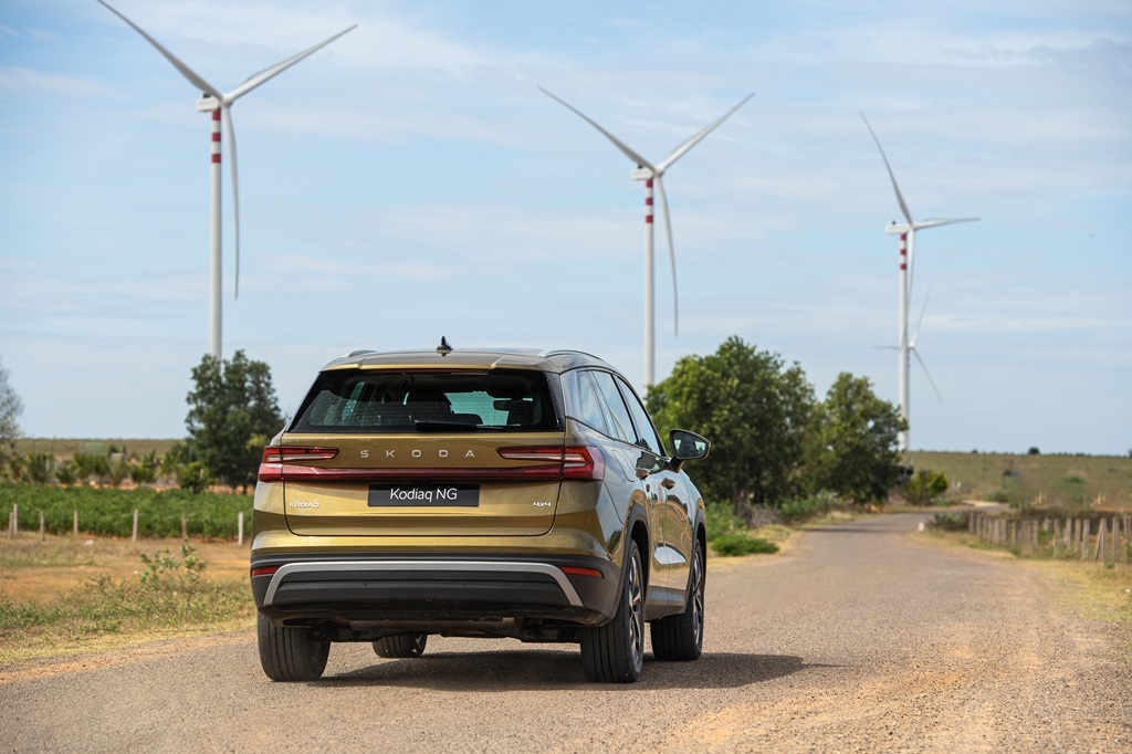 Skoda Kodiaq 2025 ra mắt Việt Nam, giá từ 1,45 tỷ đồng Skoda Kodiaq 2025 ra mắt Việt Nam, giá từ 1,45 tỷ đồng