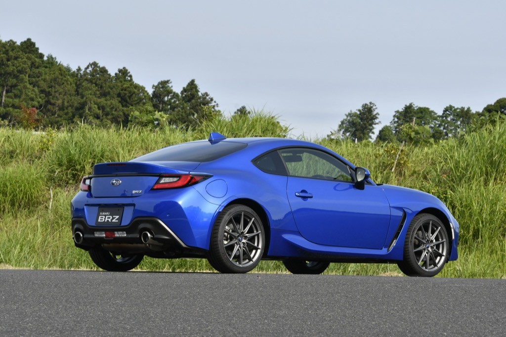 'Xe chơi' Subaru BRZ giảm gần 370 triệu đồng tại đại lý