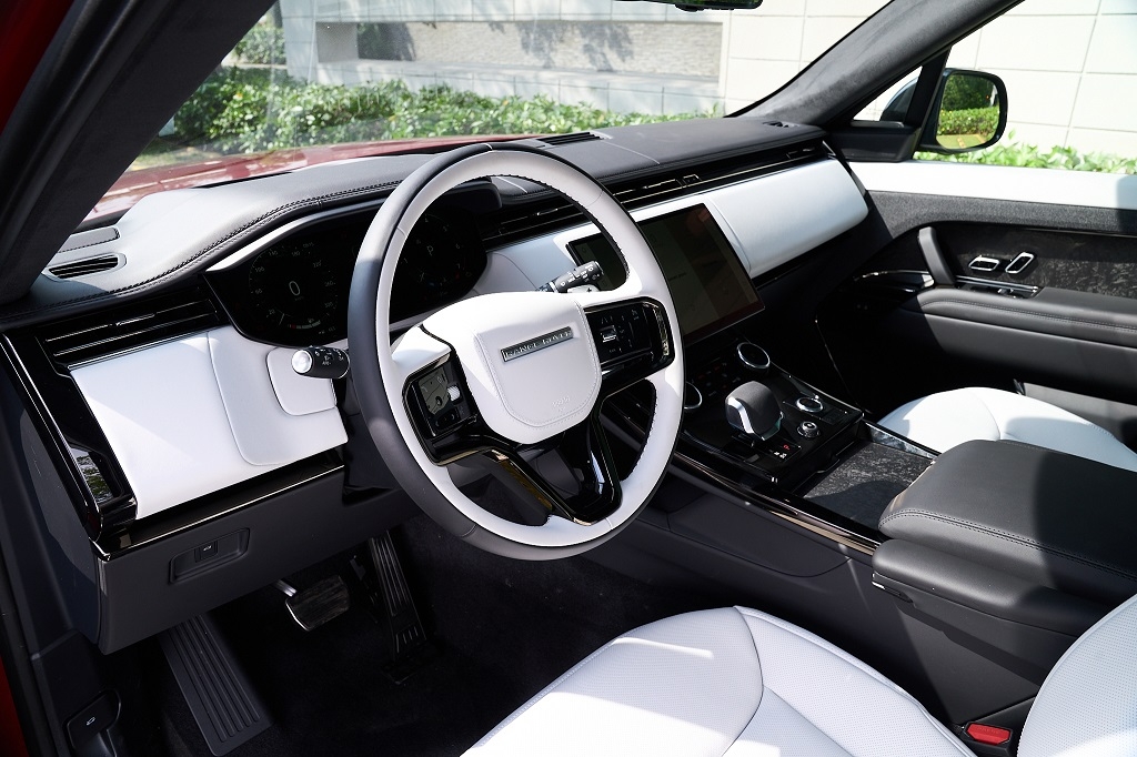 Range Rover Sport 2023 giá từ 7,3 tỷ đồng tại Việt Nam Range Rover Sport 2023 giá từ 7,3 tỷ đồng tại Việt Nam