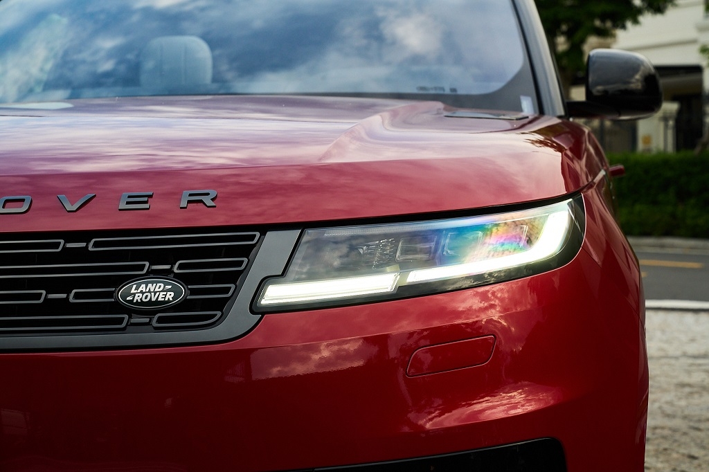 Range Rover Sport 2023 giá từ 7,3 tỷ đồng tại Việt Nam Range Rover Sport 2023 giá từ 7,3 tỷ đồng tại Việt Nam