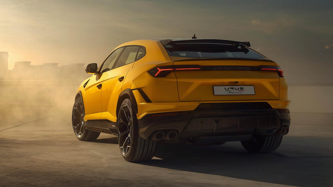 Cận cảnh Lamborghini Urus Performante vừa ra mắt Việt Nam, giá 16,5 tỷ đồng