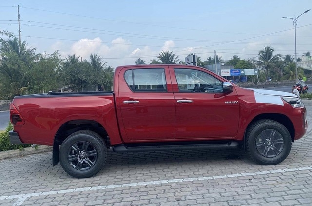 Toyota Hilux 2023