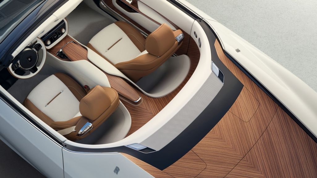 Rolls-Royce hé lộ Arcadia Droptail: Kiệt tác Coachbuild hiện thân cho thiên đường tĩnh lặng