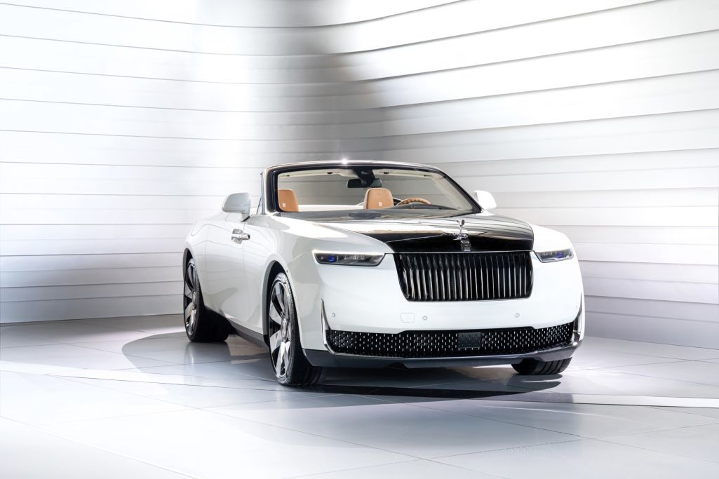 Rolls-Royce hé lộ Arcadia Droptail: Kiệt tác Coachbuild hiện thân cho thiên đường tĩnh lặng