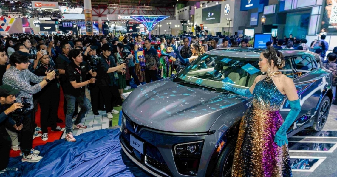 Truyền thông quốc tế chỉ ra lợi thế đặc biệt của VinFast trong cuộc đua xe điện toàn cầu