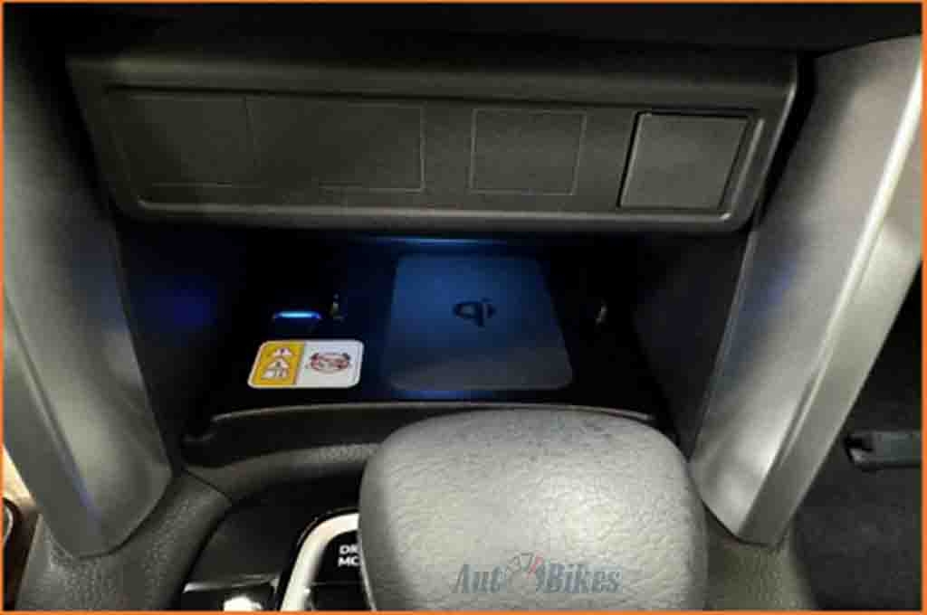 Toyota Corolla Cross 2024 sắp ra mắt Việt Nam có gì đặc biệt?