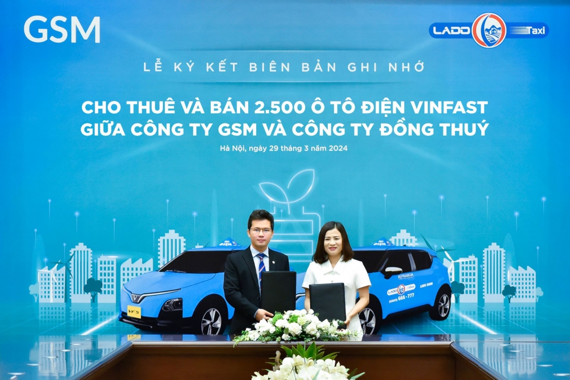 Lado Taxi ký thỏa thuận thuê và mua 2.500 ô tô điện VinFast