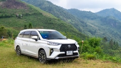 Toyota Veloz Cross giảm 85 triệu đồng tại đại lý, tăng sức cạnh tranh Xpander