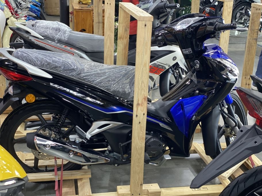 Honda Wave 125i nhập Malaysia về Việt Nam Honda Wave 125i nhập Malaysia về Việt Nam