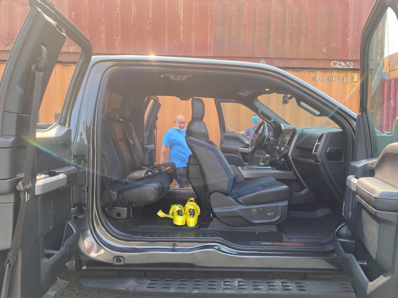 Ford F-150 Raptor SuperCab đầu tiên xuất hiện tại Việt Nam ford f 150 raptor supercab dau tien xuat hien tai vie t nam