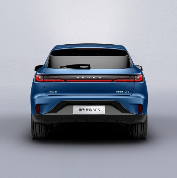 Xe điện Huawei SF5 ra mắt, giá dự kiến hơn 700 triệu đồng Xe điện Huawei SF5 ra mắt, giá dự kiến hơn 700 triệu đồng