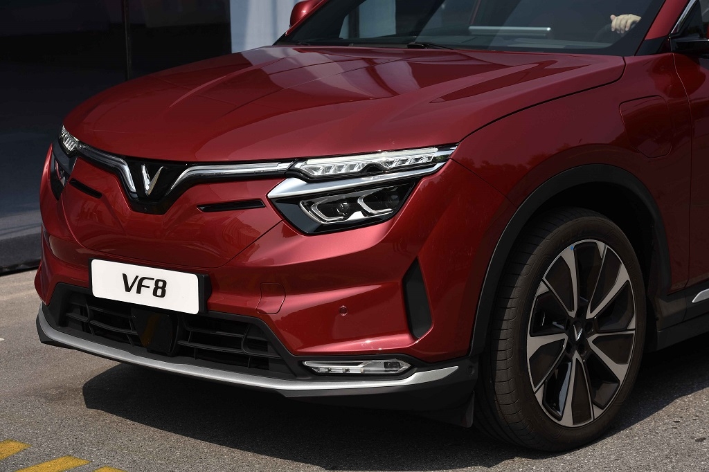 VinFast VF 8