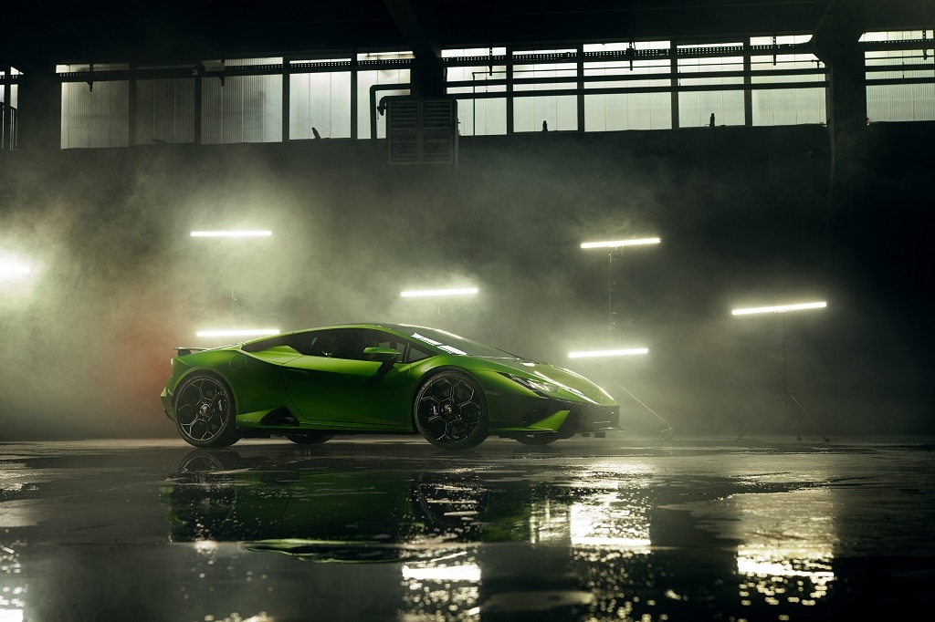 Khám phá siêu xe Lamborghini Huracan Tecnica vừa ra mắt Khám phá siêu xe Lamborghini Huracan Tecnica vừa ra mắt
