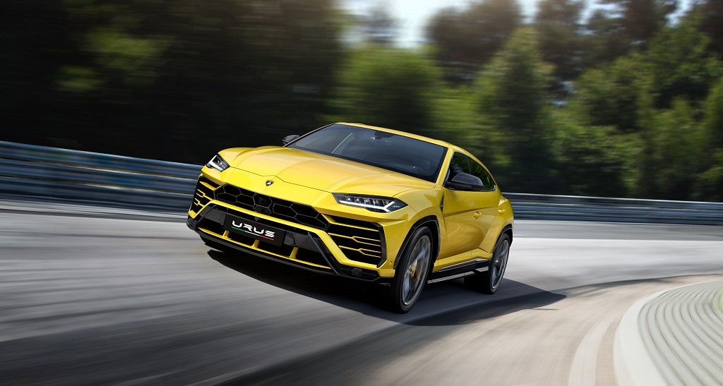 Lamborghini Urus chính hãng tại Việt Nam có giá từ 13 tỷ đồng
