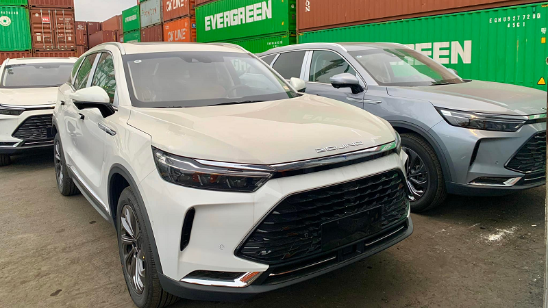 Beijing X7 bất ngờ tăng giá 40 triệu đồng tại Việt Nam