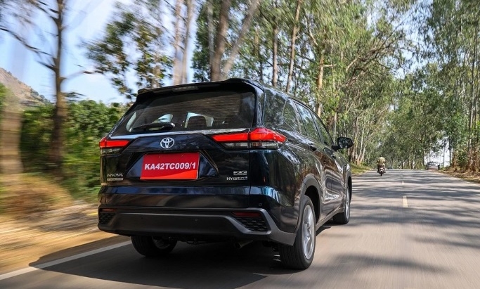 Toyota Innova 2023 tại Ấn Độ