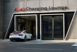 Audi Việt Nam khai trương phòng chờ sạc nhanh cao cấp tại TP. Hồ Chí Minh