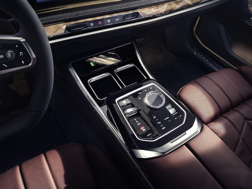 Chi tiết BMW 7-Series 2023 vừa ra mắt Việt Nam, giá từ 5,2 tỷ đồng