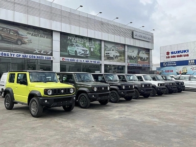 Suzuki Jimny giảm tới 140 triệu đồng