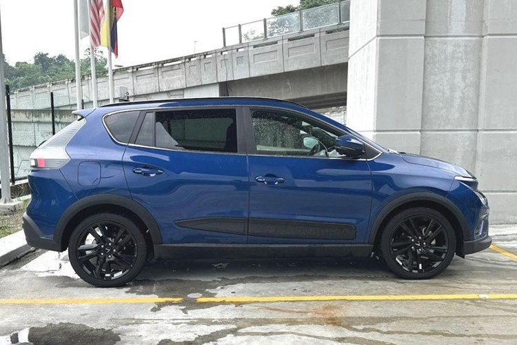 VinFast VF e34 bất ngờ xuất hiện tại Malaysia VinFast VF e34 bất ngờ xuất hiện tại Malaysia