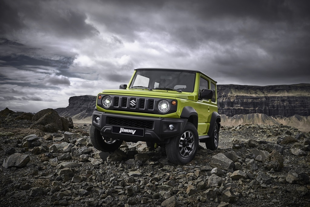 Suzuki Jimny giảm 100 triệu đồng tại đại lý
