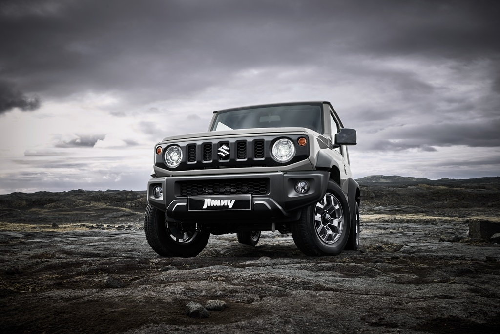 Vì sao Suzuki Jimny đại hạ giá nhưng vẫn kén khách?