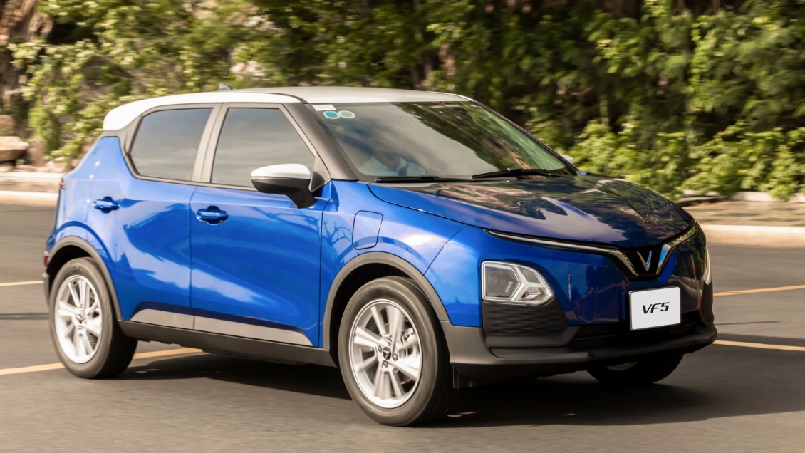 VinFast hiện thực hóa “giấc mơ có xe ô tô” của người Việt với chính sách vượt trội.