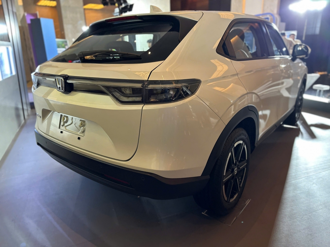 Honda HR-V 2025 ra mắt Việt Nam, giá từ 699 triệu đồng Honda HR-V 2025 ra mắt Việt Nam, giá từ 699 triệu đồng