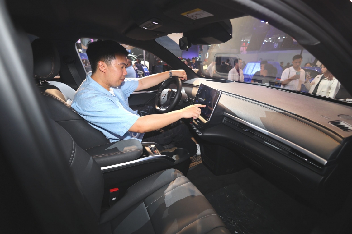 VinFast mở bán VF6 và công bố chính sách miễn phí sạc ô tô điện tại Philippines VinFast mở bán VF6 và công bố chính sách miễn phí sạc ô tô điện tại Philippines