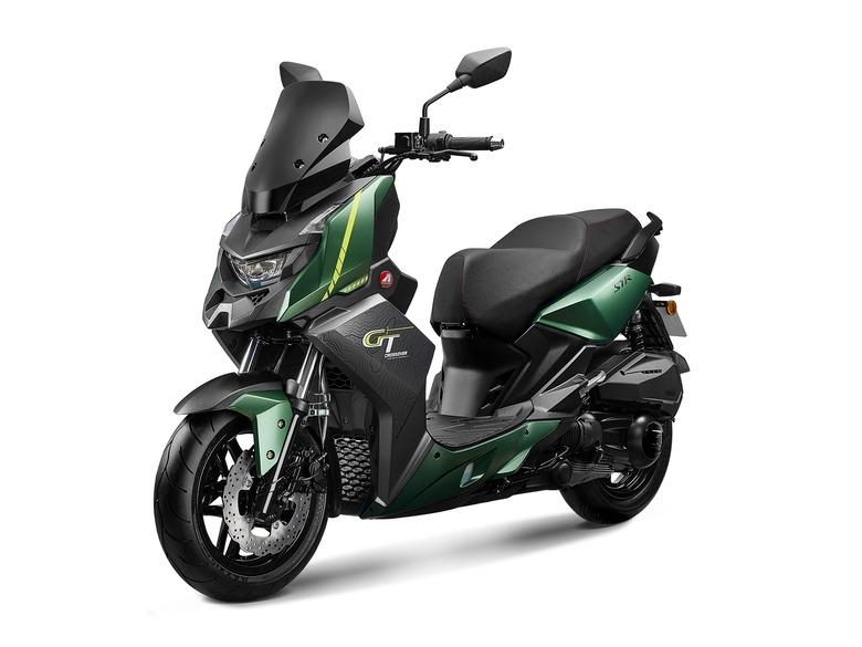 Aeon Motor khánh thành nhà máy tại Vĩnh Phúc, ra mắt 2 mẫu xe tay ga mới