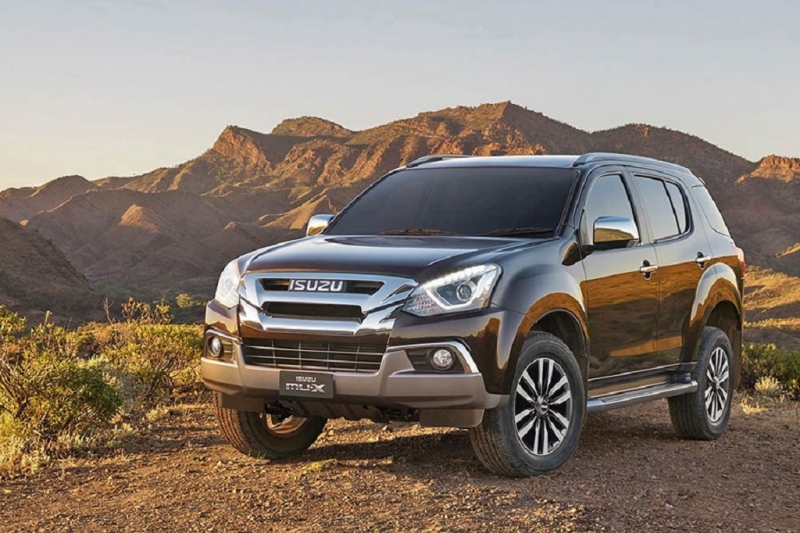 Nỗ lực ‘thoát ế’, Isuzu Mu-X giảm giá lên tới 165 triệu đồng