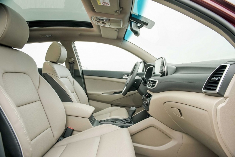 xa hang ton hyundai tucson manh tay giam gia ngang nhu xe hang c